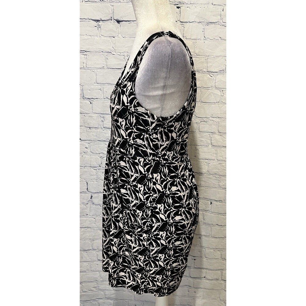 J. Valdi Sleeveless Coverup Pocket Black And White Dress Size Small - Picture 3 of 7